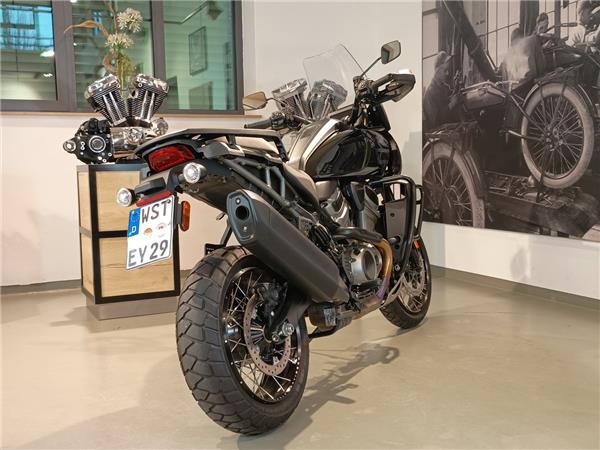 RA1250 Pan America Special 