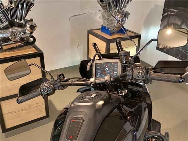 RA1250 Pan America Special 