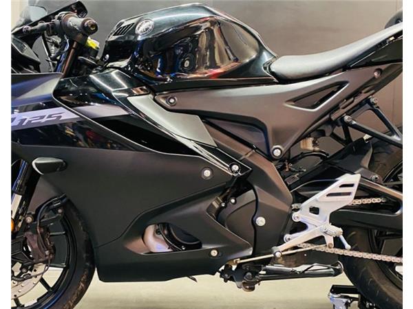 2024 Yamaha YZF-R125 BLACK