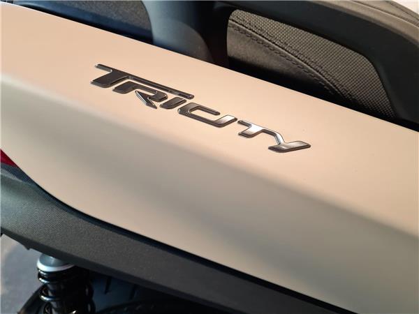 2024 Yamaha Tricity 300