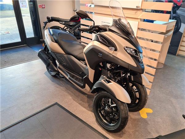 2024 Yamaha Tricity 300
