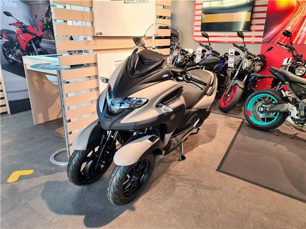 2024 Yamaha Tricity 300