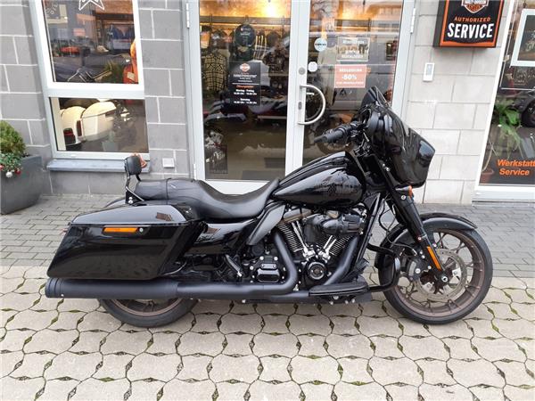 FLHXST Street Glide ST KessTech Wilbers Nivomat