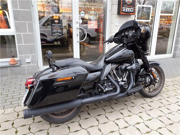 FLHXST Street Glide ST KessTech Wilbers Nivomat