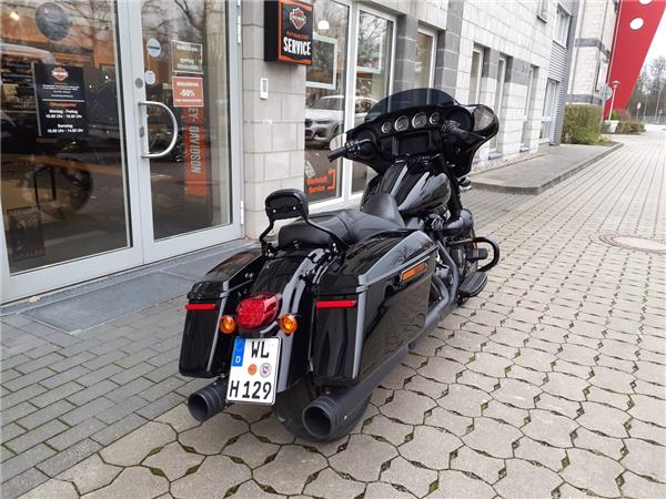 FLHXST Street Glide ST KessTech Wilbers Nivomat
