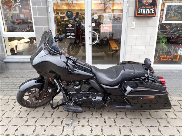 FLHXST Street Glide ST KessTech Wilbers Nivomat