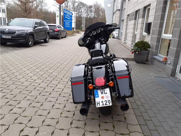 FLHXST Street Glide ST KessTech Wilbers Nivomat