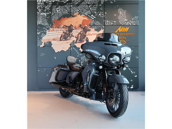 2018 HARLEY-DAVIDSON CVO FLHXSE Street Glide ABS CVO 117