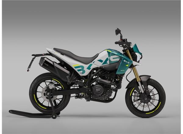 2025 Benelli BKX 300 S