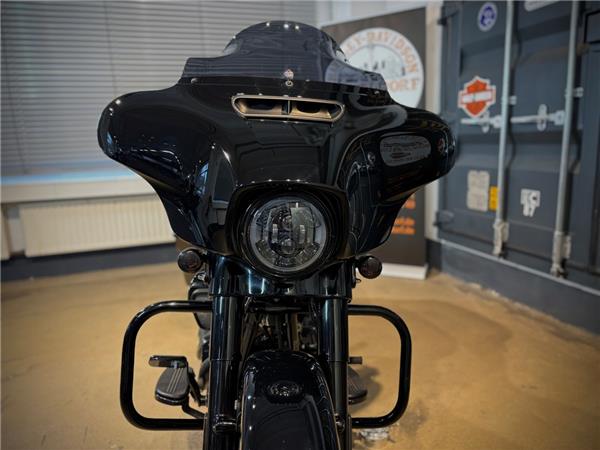 FLHXS Street Glide Special 114 
