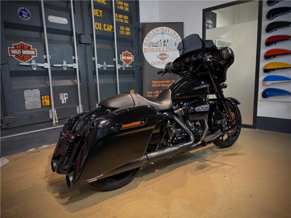 FLHXS Street Glide Special 114 