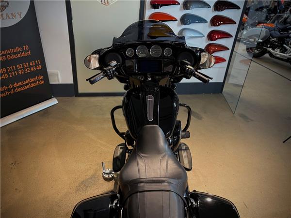 FLHXS Street Glide Special 114 