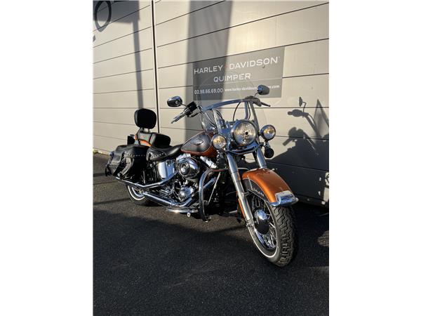 2015 HARLEY-DAVIDSON HERITAGE