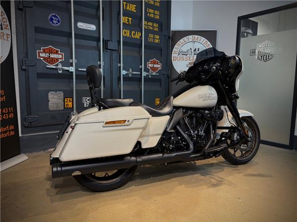 FLHXST Street Glide ST 117 