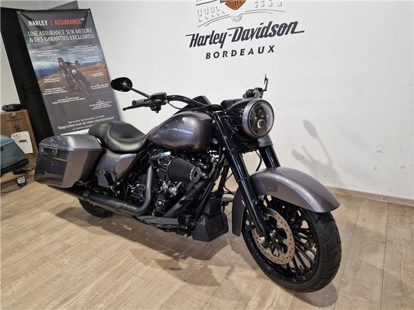 2019 HARLEY-DAVIDSON ROAD KING