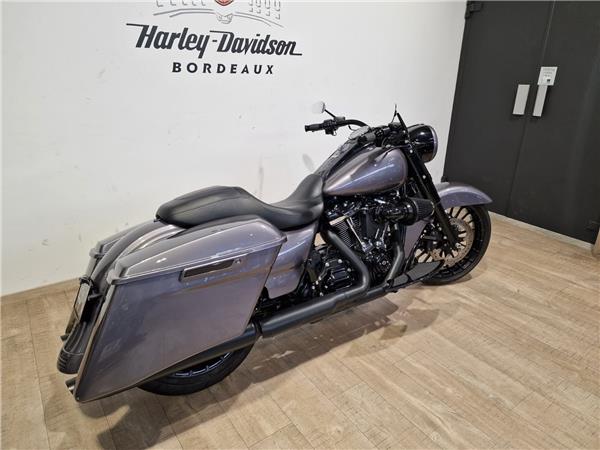 2019 HARLEY-DAVIDSON ROAD KING