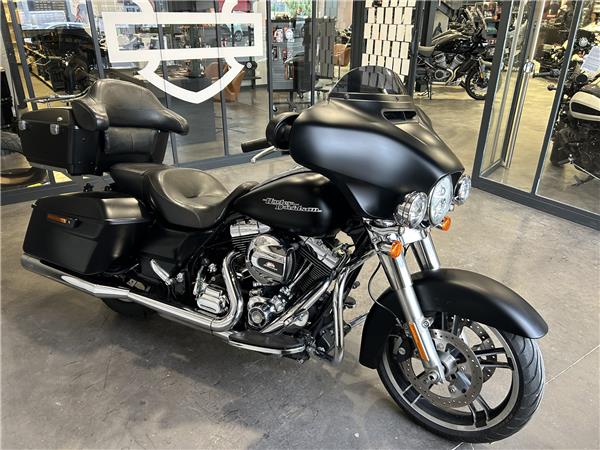 2015 HARLEY-DAVIDSON STREET GLIDE