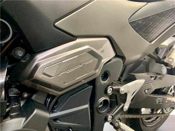 2024 KAWASAKI Z 7 Hybrid