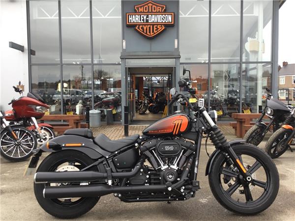 2022 HARLEY-DAVIDSON SOFTAIL FXBBS STREET BOB 114