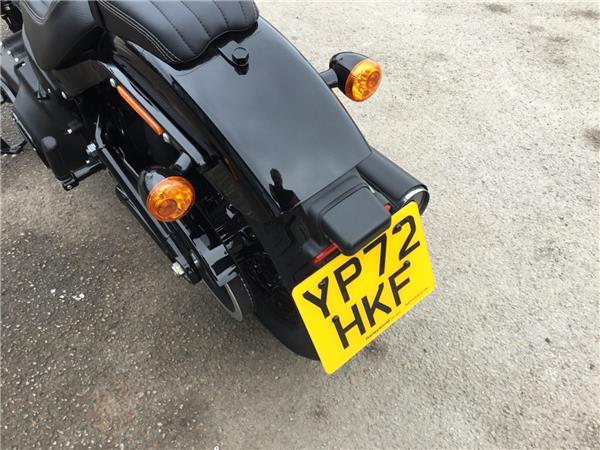 2022 HARLEY-DAVIDSON SOFTAIL FXBBS STREET BOB 114