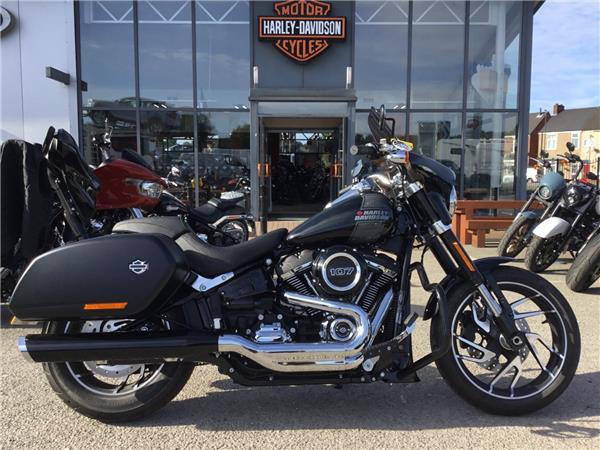 2024 HARLEY-DAVIDSON SOFTAIL FLSB SPORT GLIDE