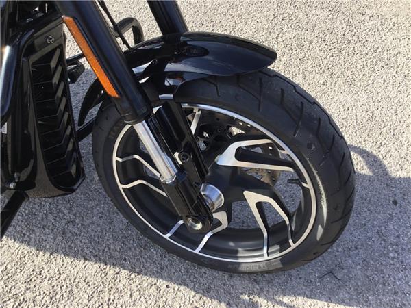 2024 HARLEY-DAVIDSON SOFTAIL FLSB SPORT GLIDE
