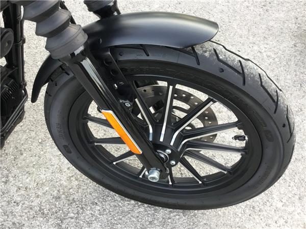 2017 HARLEY-DAVIDSON SPORTSTER XL883N IRON