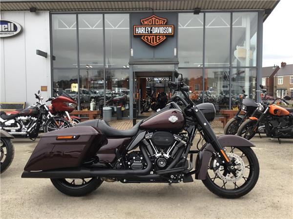 2022 HARLEY-DAVIDSON ROAD KING SPECIAL