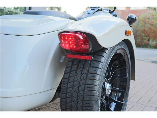 2024 HARLEY-DAVIDSON FLRT FREEWHEELER