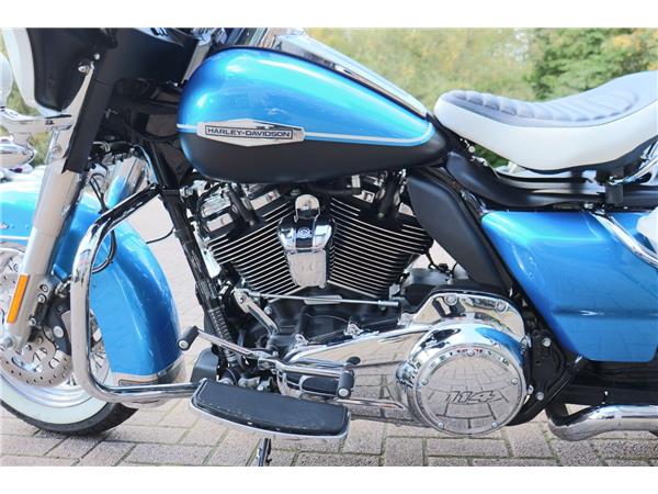 2021 HARLEY-DAVIDSON TOURING FLH ELECTRA GLIDE REVIVAL