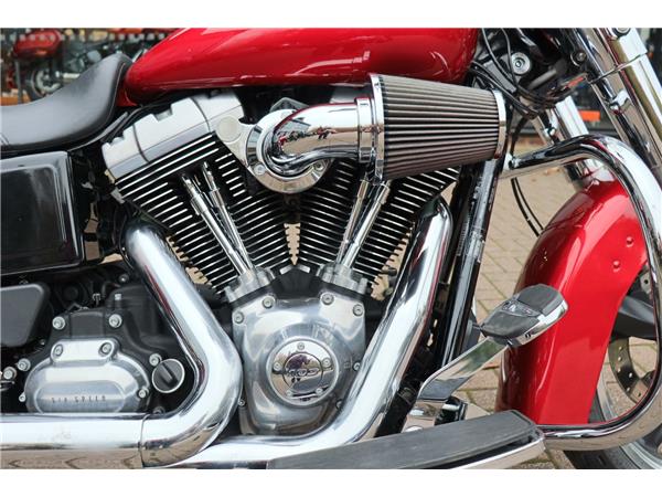 2011 HARLEY-DAVIDSON DYNA FLD SWITCHBACK
