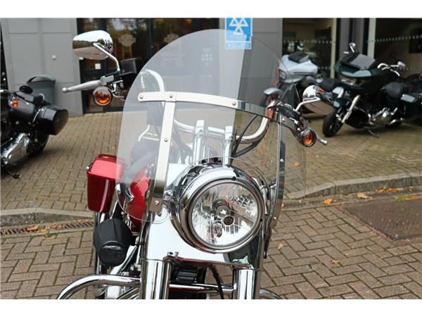 2011 HARLEY-DAVIDSON DYNA FLD SWITCHBACK
