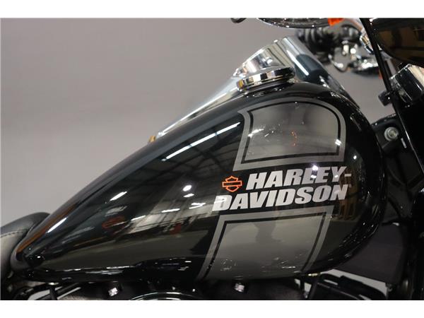 2024 HARLEY-DAVIDSON SOFTAIL FLSB SPORT GLIDE