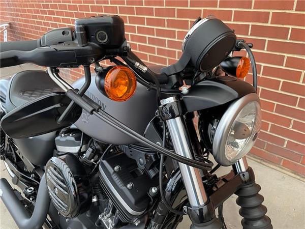 2017 HARLEY-DAVIDSON SPORTSTER XL883N IRON