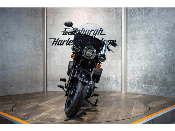 2023 HARLEY-DAVIDSON SOFTAIL FLHCS HERITAGE CLASSIC 114