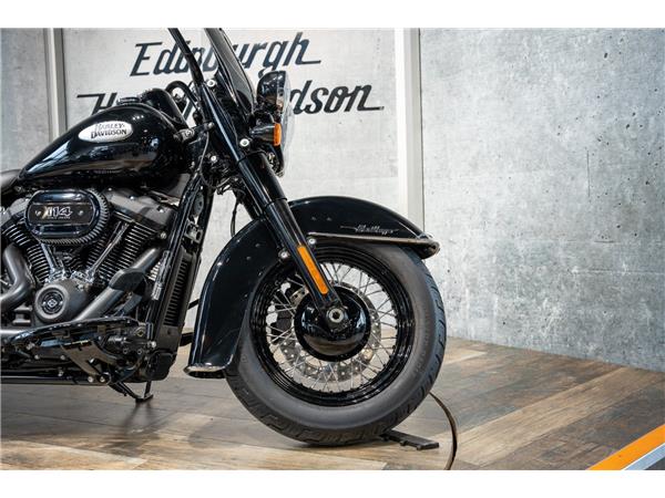 2023 HARLEY-DAVIDSON SOFTAIL FLHCS HERITAGE CLASSIC 114
