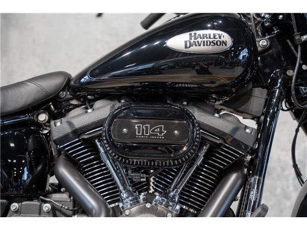 2023 HARLEY-DAVIDSON SOFTAIL FLHCS HERITAGE CLASSIC 114