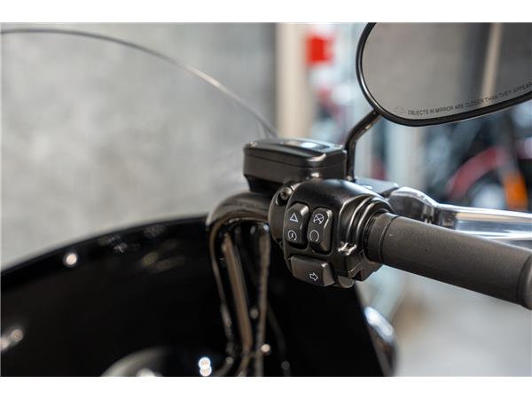 2023 HARLEY-DAVIDSON SOFTAIL FLHCS HERITAGE CLASSIC 114