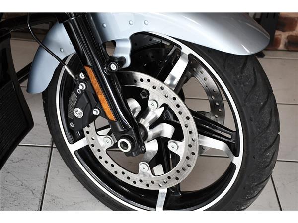 2024 HARLEY-DAVIDSON ROAD GLIDE
