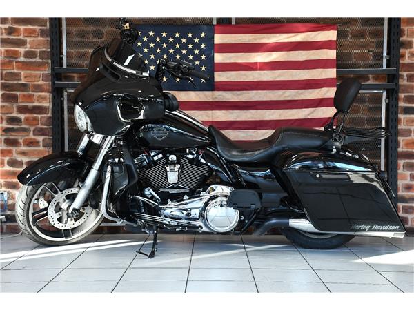 2019 HARLEY-DAVIDSON TOURING FLHX STREET GLIDE