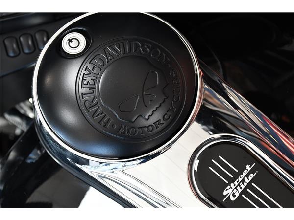 2019 HARLEY-DAVIDSON TOURING FLHX STREET GLIDE
