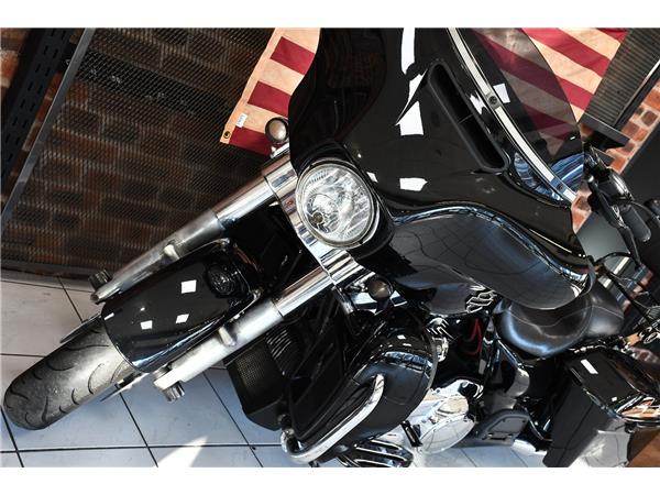 2019 HARLEY-DAVIDSON TOURING FLHX STREET GLIDE