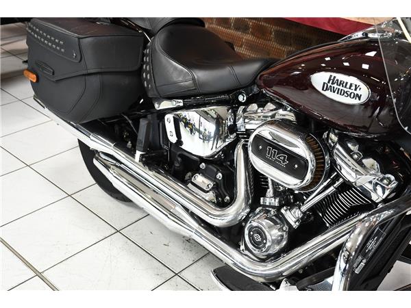 2022 HARLEY-DAVIDSON SOFTAIL FLHCS HERITAGE CLASSIC 114