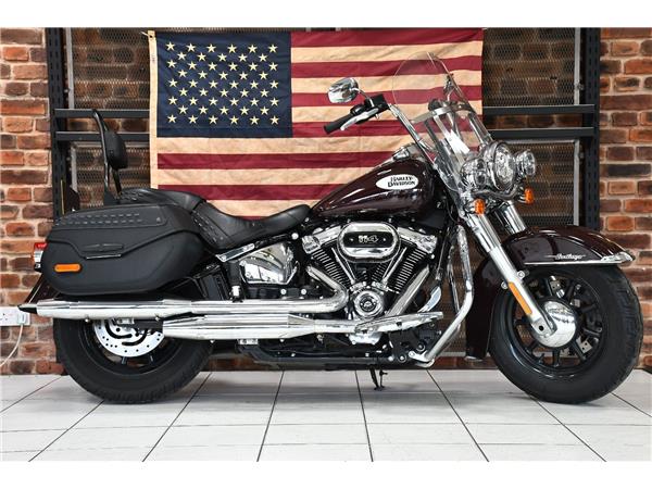2022 HARLEY-DAVIDSON SOFTAIL FLHCS HERITAGE CLASSIC 114