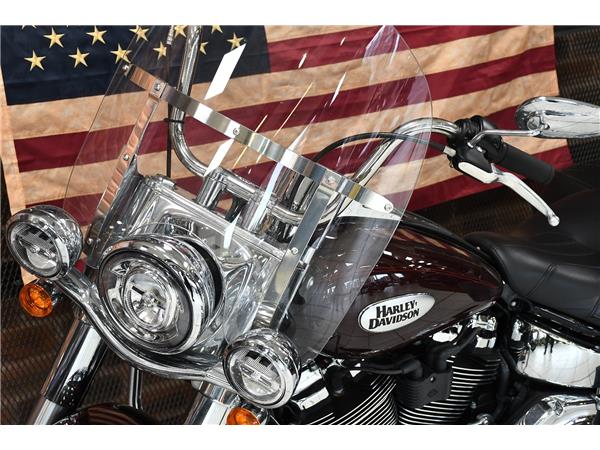 2022 HARLEY-DAVIDSON SOFTAIL FLHCS HERITAGE CLASSIC 114