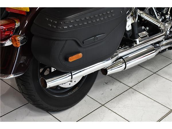 2022 HARLEY-DAVIDSON SOFTAIL FLHCS HERITAGE CLASSIC 114