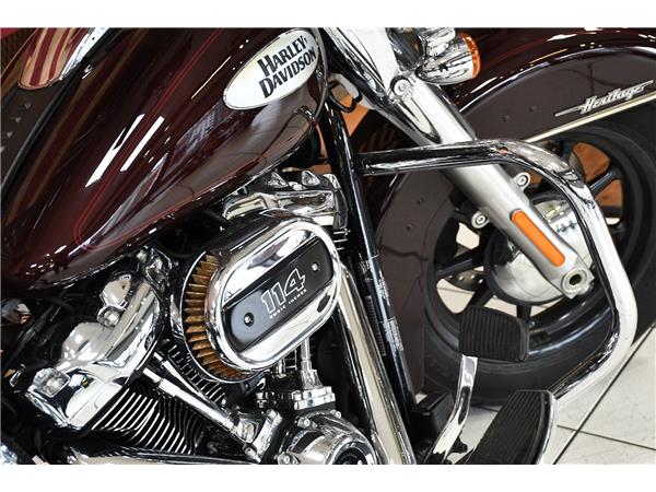 2022 HARLEY-DAVIDSON SOFTAIL FLHCS HERITAGE CLASSIC 114