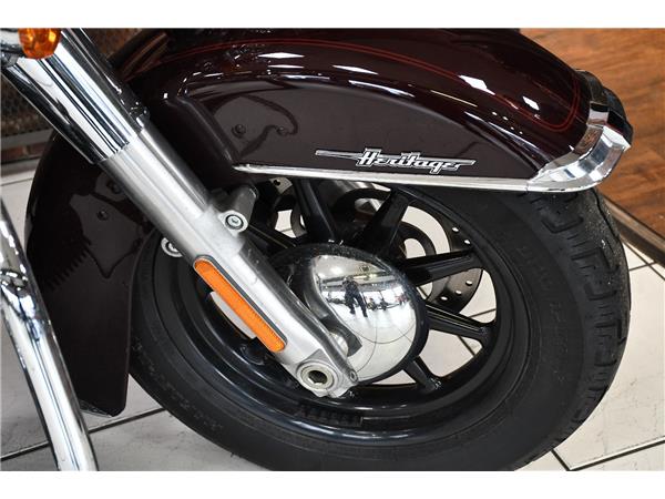 2022 HARLEY-DAVIDSON SOFTAIL FLHCS HERITAGE CLASSIC 114