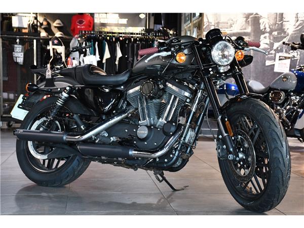2018 HARLEY-DAVIDSON SPORTSTER XL1200R ROADSTER