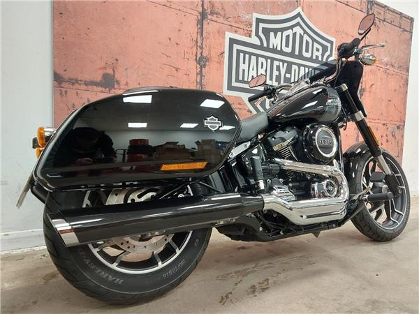 2022 HARLEY-DAVIDSON SOFTAIL FLSB SPORT GLIDE